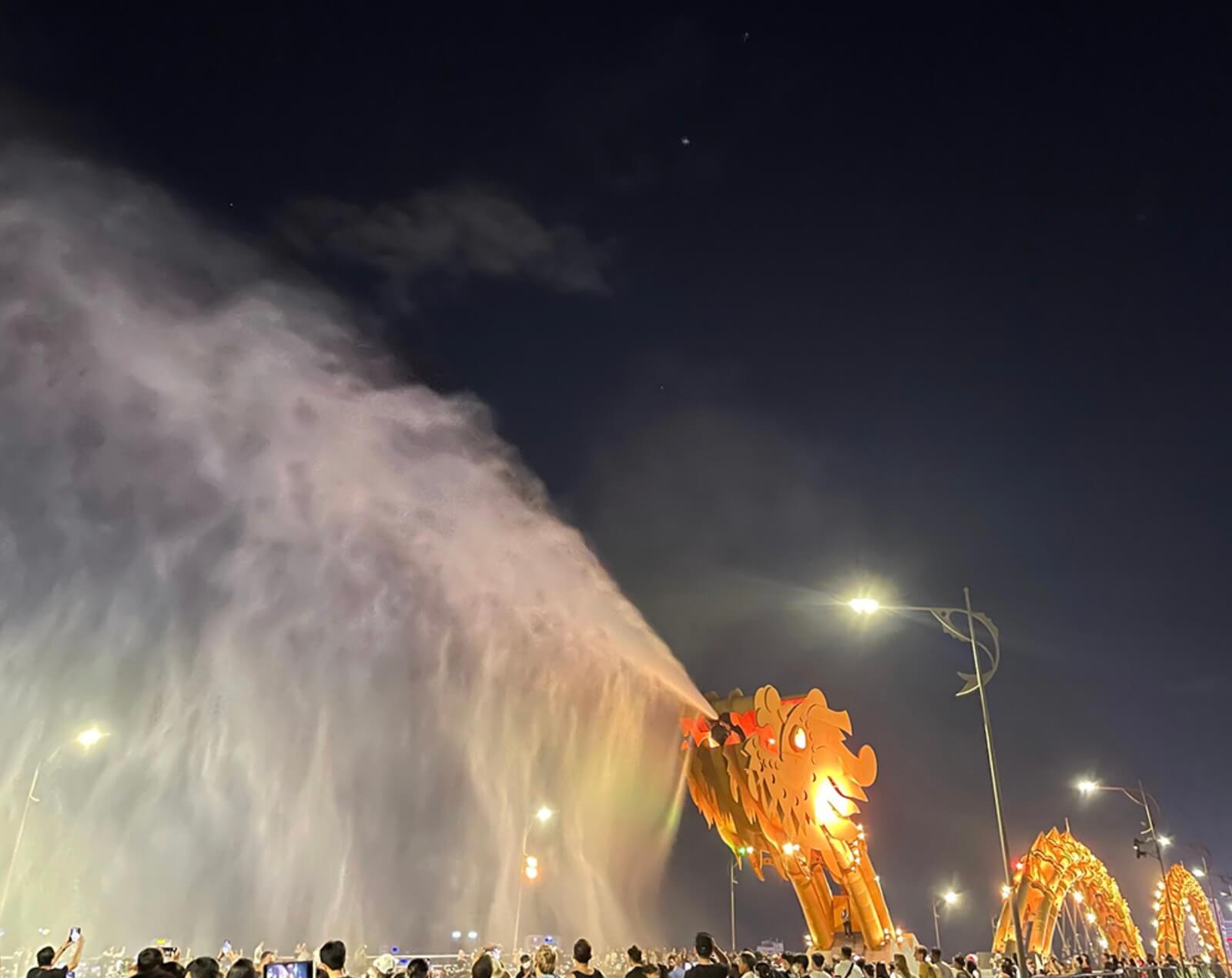 Dragon Bridge fire breathing show Saturday Sunday 9PM Da Nang